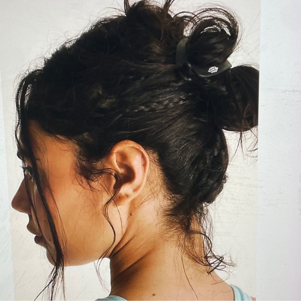 Free People Round Off Banana Clip Set of 2